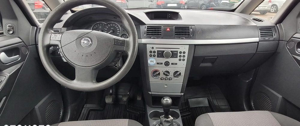 Opel Meriva cena 6999 przebieg: 300000, rok produkcji 2005 z Siedliszcze małe 37